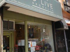 Store front of O live Brooklyn