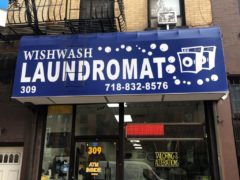 Store front of Wishy Washy Laundromat